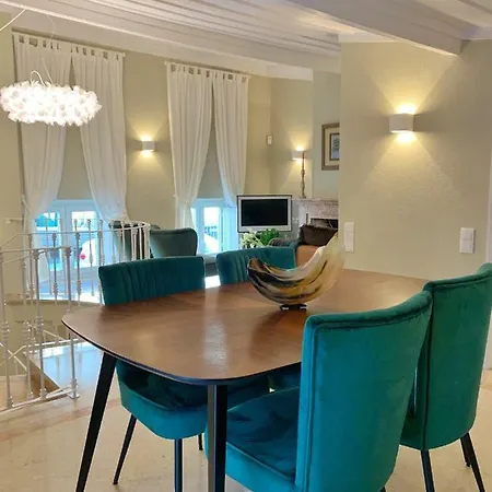 Ferienhaus Lisbon Cottage *